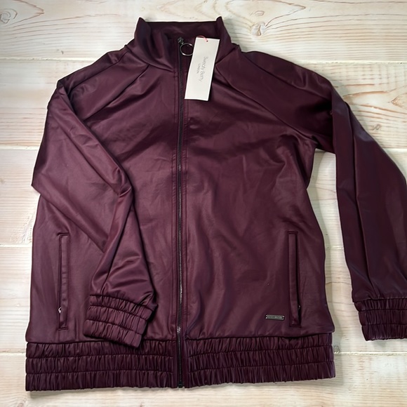 NWT Sweaty Betty purple shimmer lightweight slim fit Laverne track jacket - Picture 2 of 13